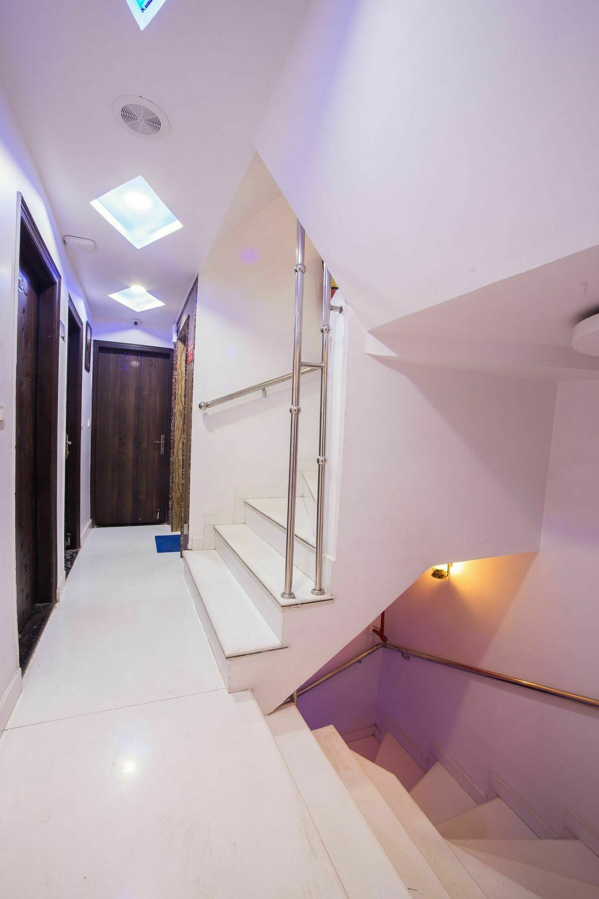 Hotel Sarthak Palace - By Pooja Hospitality Nueva Delhi Exterior foto