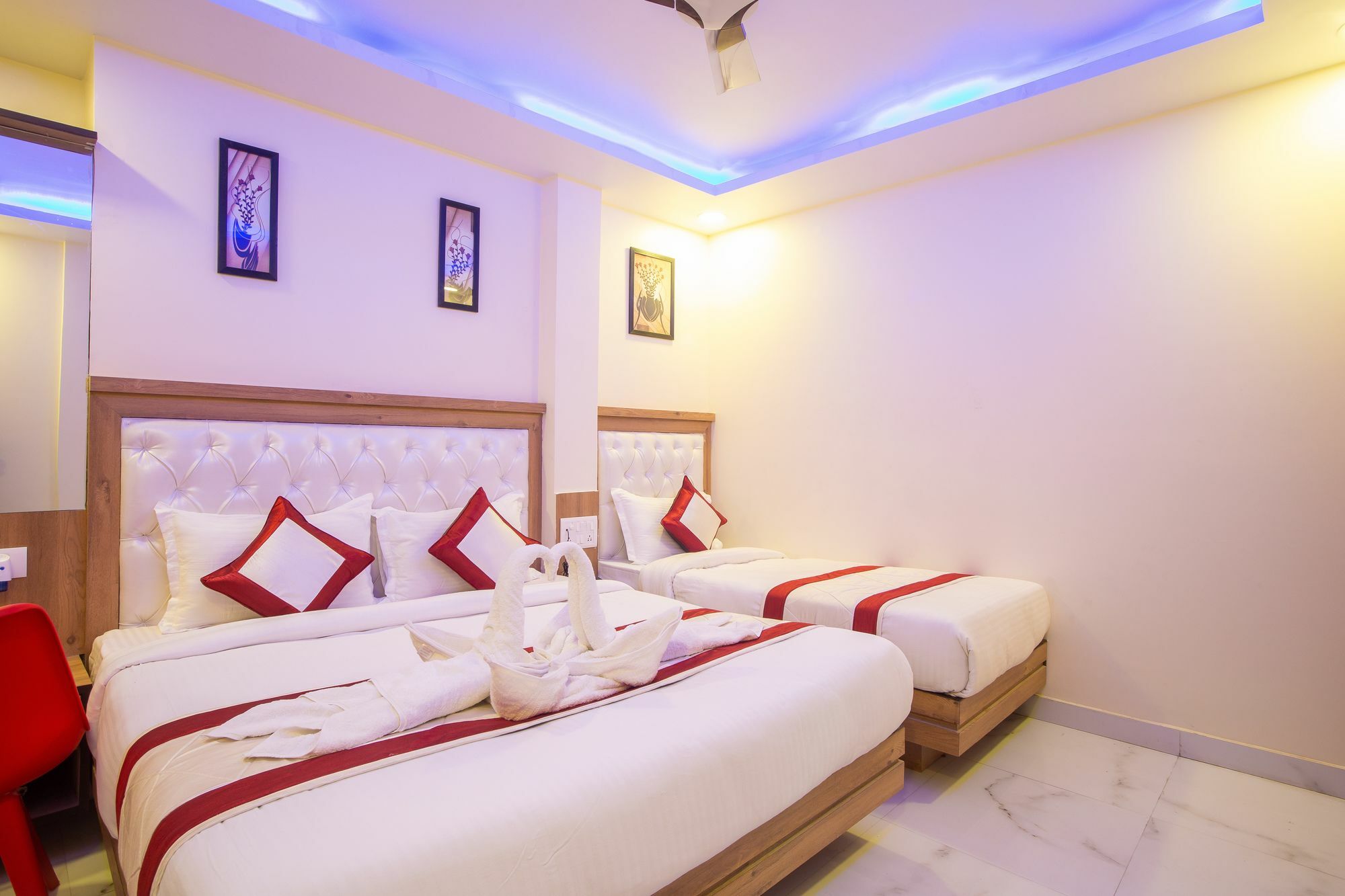 Hotel Sarthak Palace - By Pooja Hospitality Nueva Delhi Exterior foto